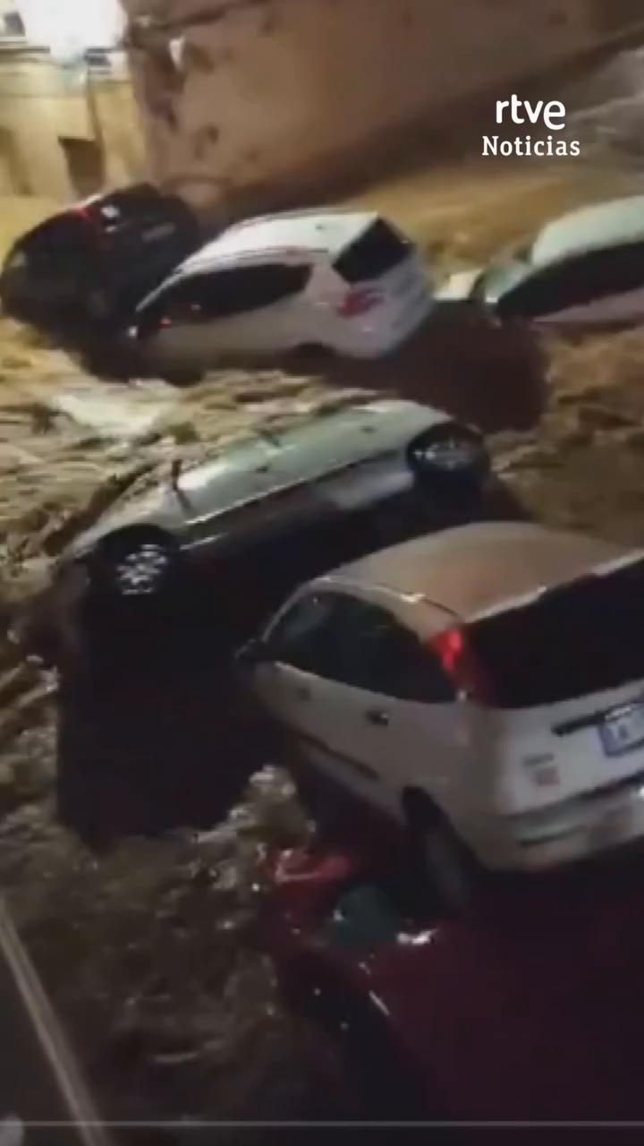 DANA golpea Valencia: 87.000 alumnos confinados por inundaciones en Oliva