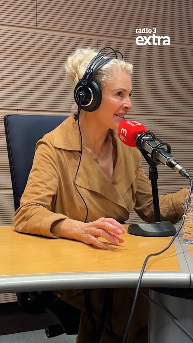 👗La actriz Belén Rueda (@bybelenrueda) nos descubre la conexión entre su película ‘El Vestido’ y ‘El Resplandor’ de Kubrick