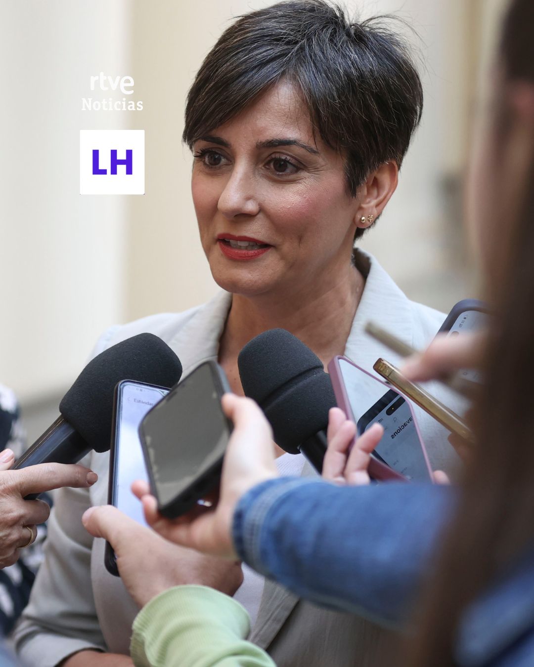 La ministra de Vivienda, Isabel Rodríguez, ha reprobado en #LaHora29A la actitud del parlamento que este martes ha tumbado el decreto ley de prórroga de los alquileres: 