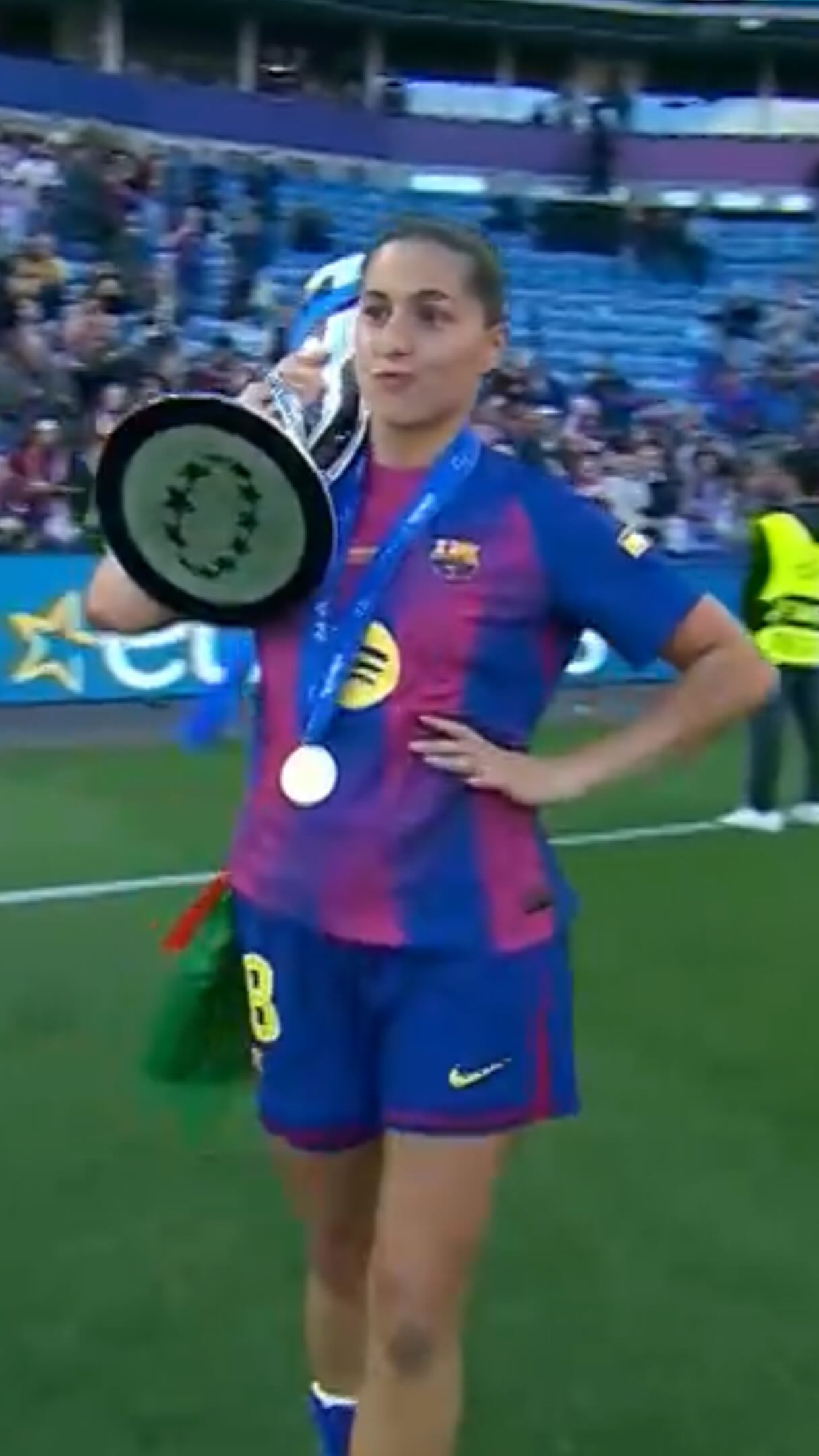 Marta Corredera y su equipo destacan en la cobertura de la Champions del Barça