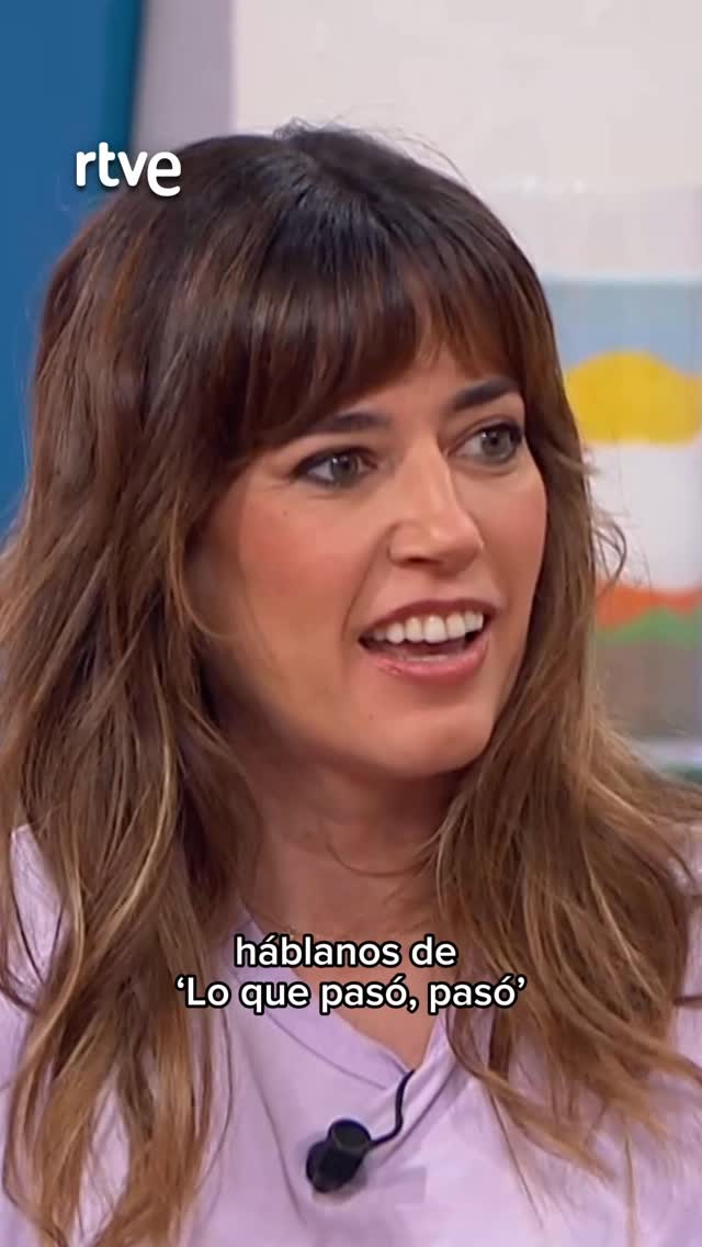 Nuria Paredes estrena 'Lo que pasó pasó' para reivindicar el salseo cultural