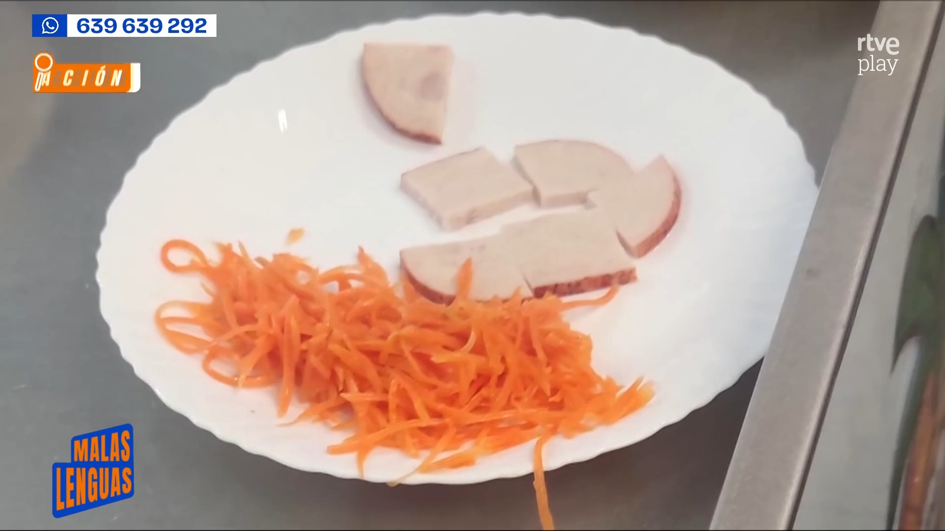 💢 Aunque la licitación ha cambiado, la comida en este colegio de Cala de Mijas (Málaga) sigue siendo insuficiente y de calidad más que dudosa