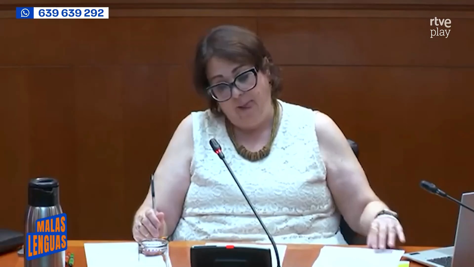 Vox desiste de los contratos de frutas en escuelas por venir del extranjero
