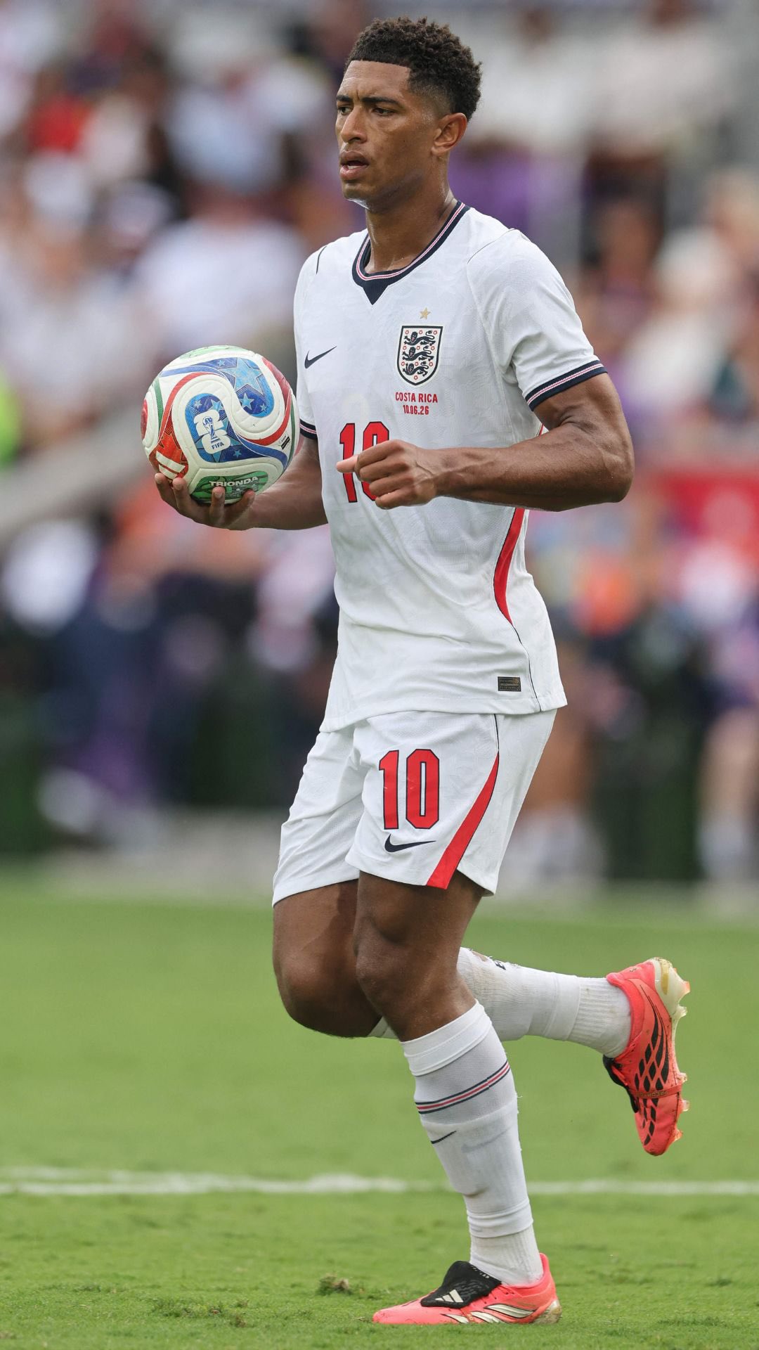 Inglaterra estrena su sueño de recuperar el trono mundial ante Croacia
