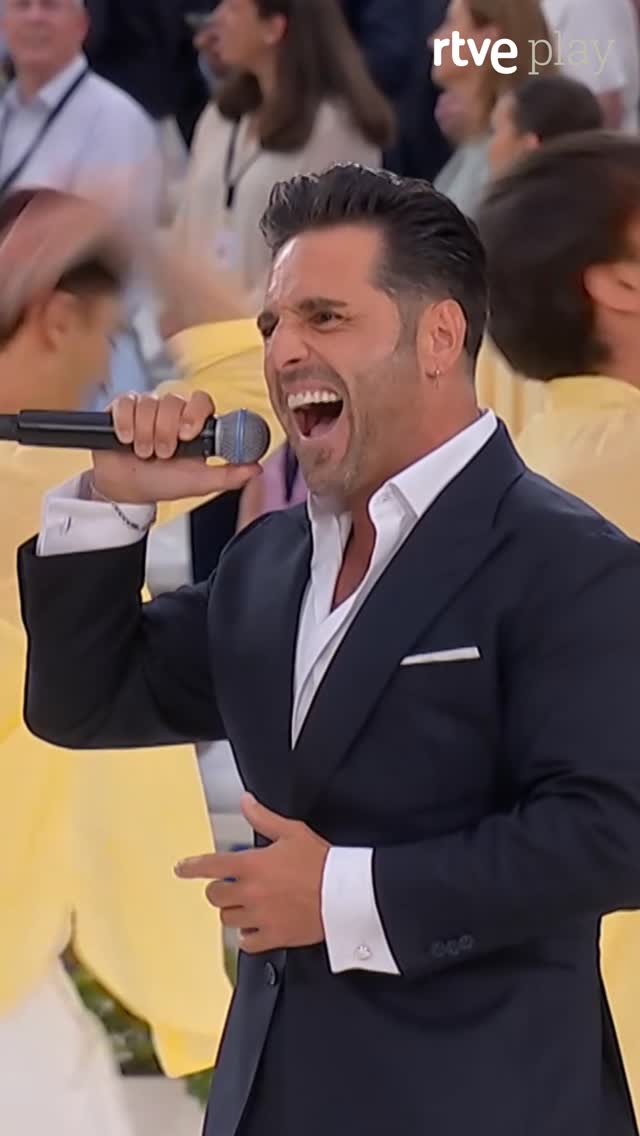 Canto la mirada celebra la belleza que se esconde en los ojos