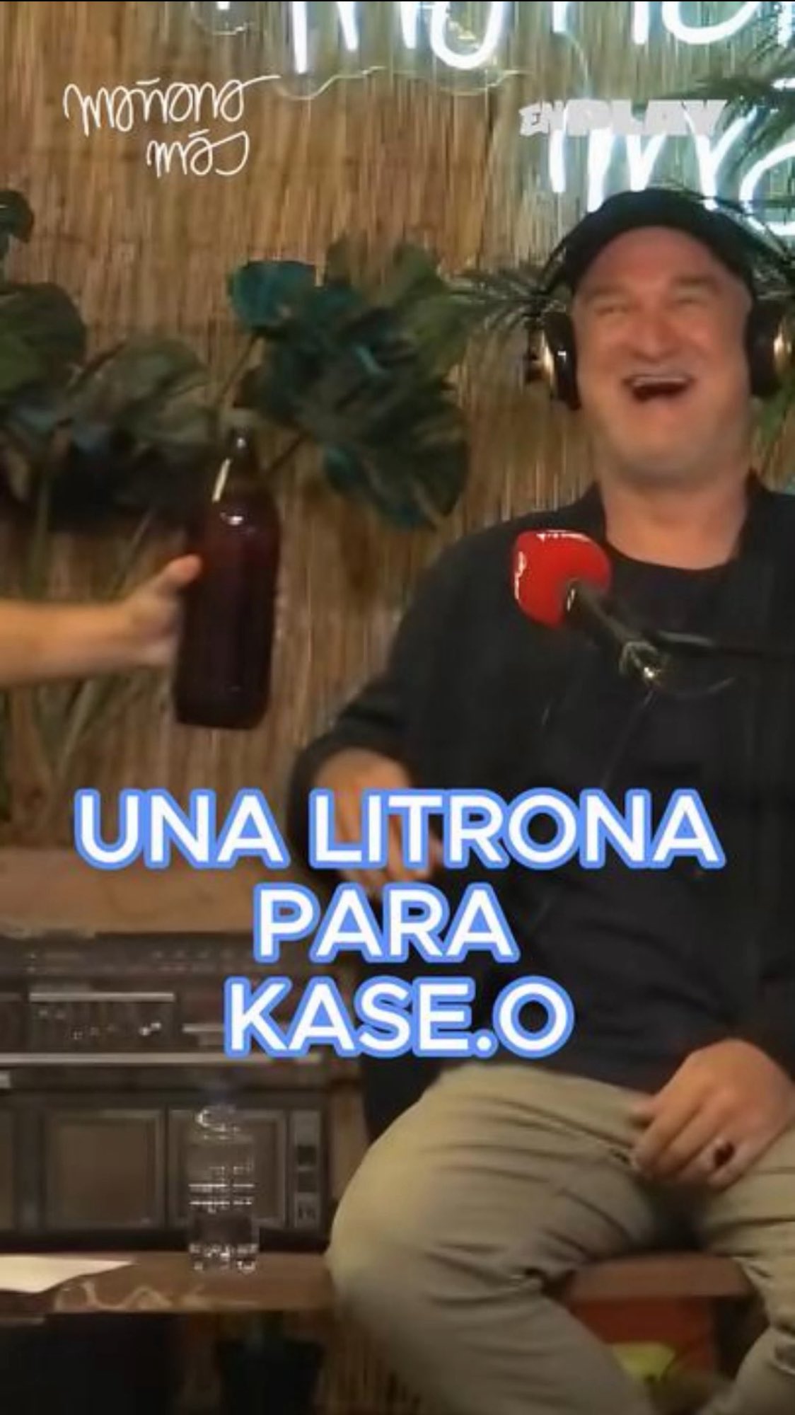 KCO vuelve con disco de sanación para nostálgicos y evita polémicas
