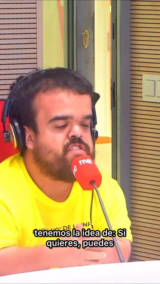 No todo se puede: el mensaje de un profesor con acondroplasia sobre límites reales