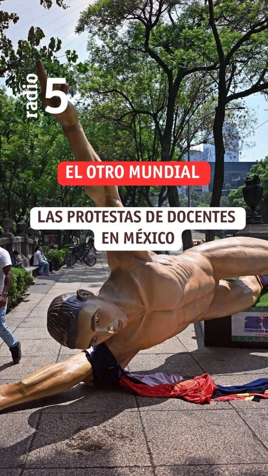 Protestas de la CNTE paralizan el Zócalo de Ciudad de México durante el Mundial