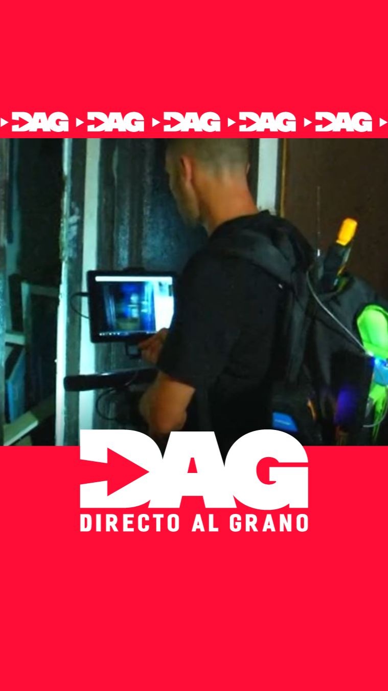 Investigadores paranormales entran en casa y captan respuestas con spirit box