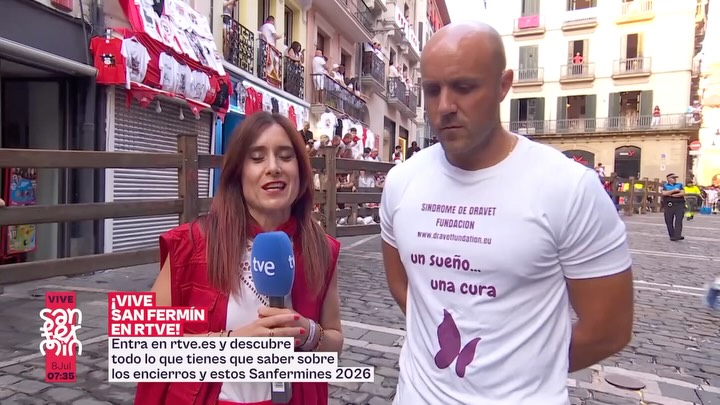 Javier Jiménez visibiliza el síndrome de Dravet con su camiseta en la carrera