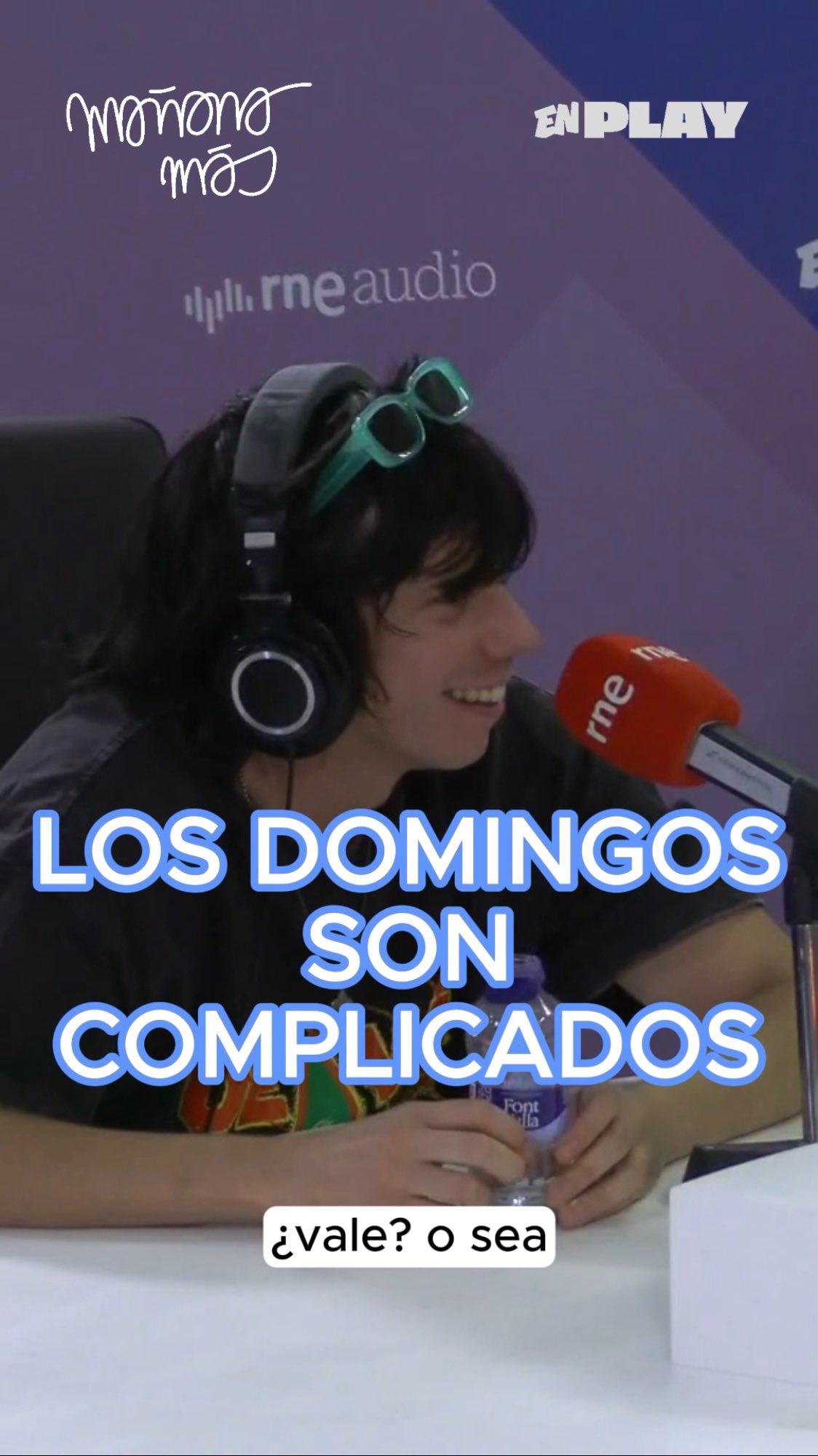 No envíes mensajes el domingo: el consejo para no arruinar tu relación