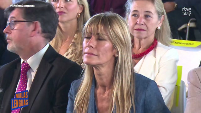 Begoña Gómez entrega a Peinado los billetes de su viaje a Reino Unido