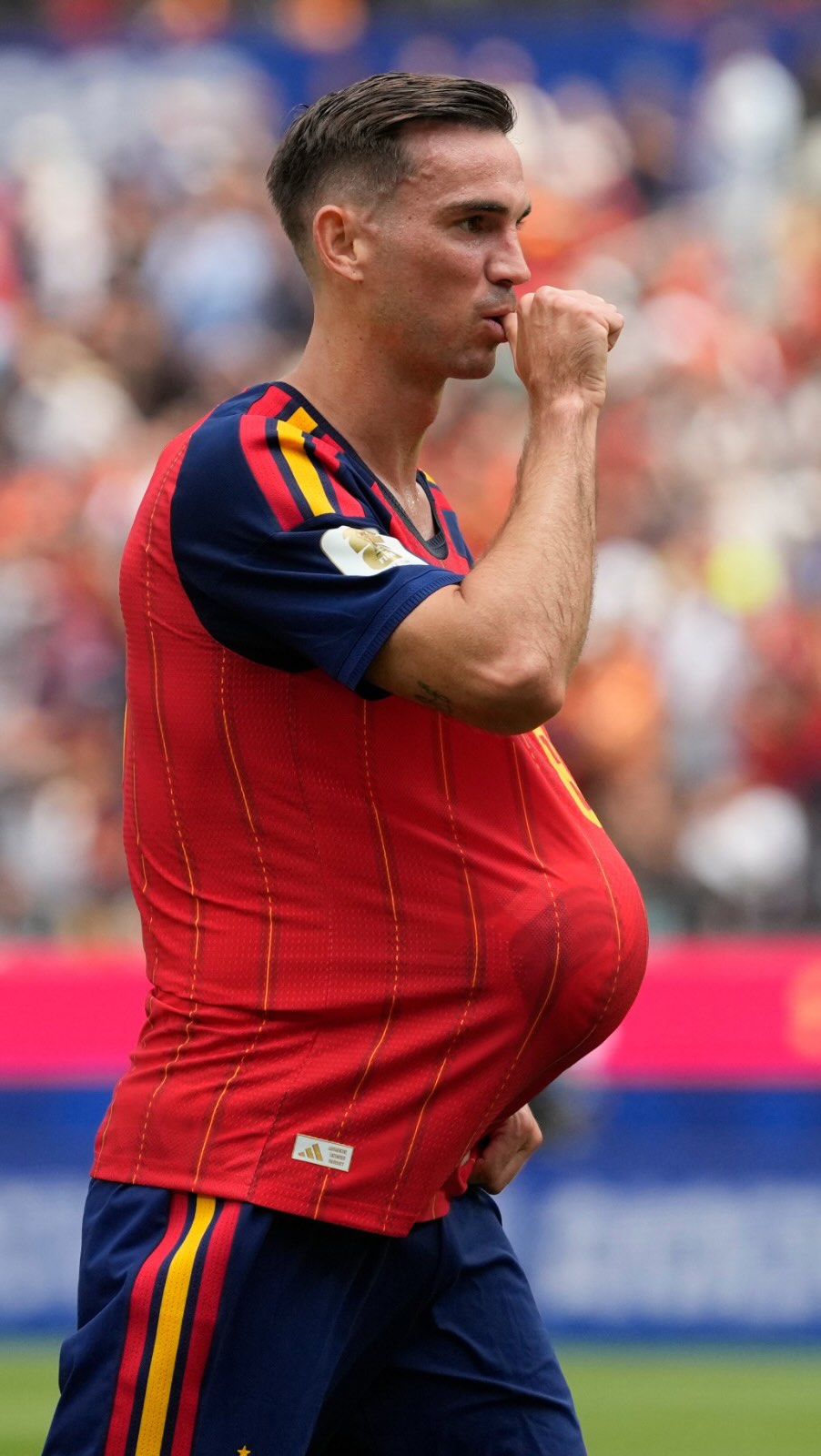 Fabián marca el primer gol y adelanta a España en el marcador