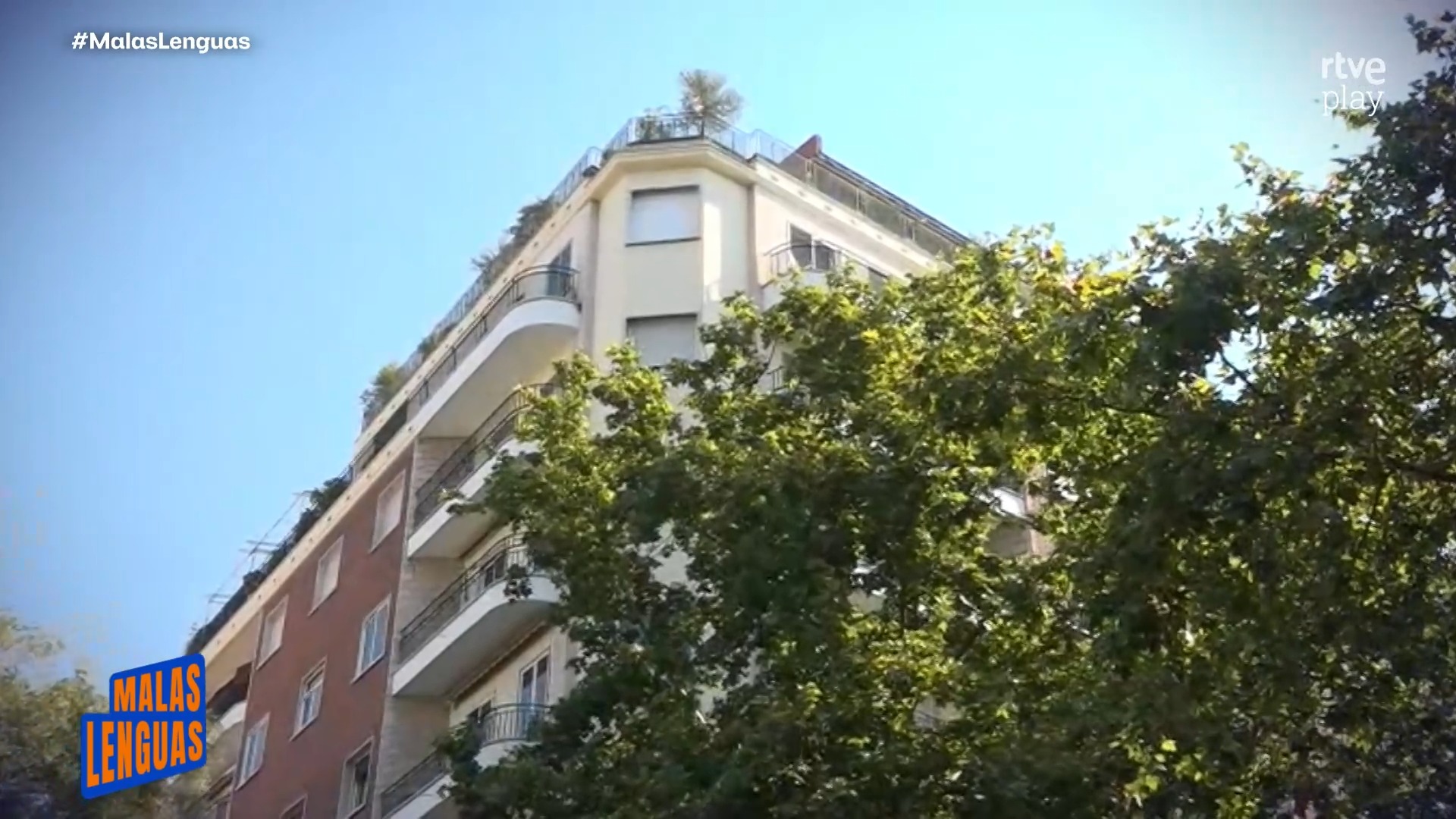 Ayuso encargó ático de lujo con terraza para oficinas antes de la compra