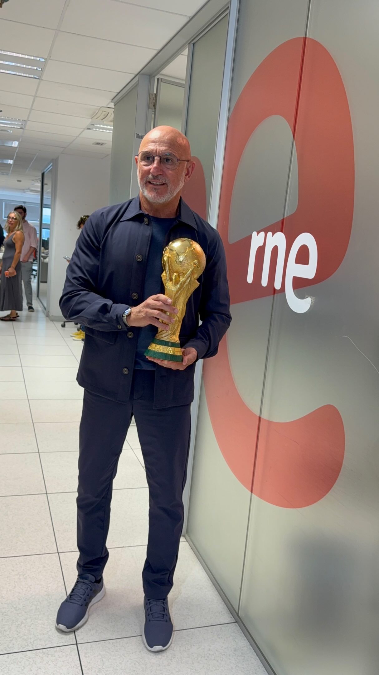 Exjugador del Athletic expresa pena por los pitidos a tres internacionales españoles