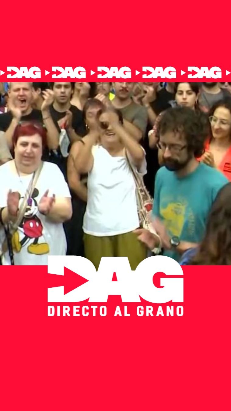 Daniel frena su desahucio en Burgasot gracias a la presión de activistas y vecinos