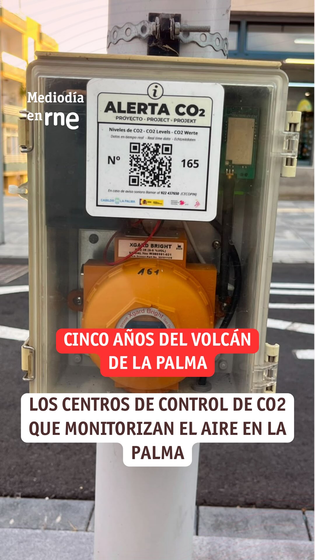 1.200 sensores de CO2 vigilan el aire en Puerto Naos y La Bombilla