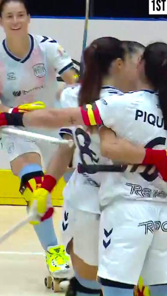 Marta Piquero adelanta a España con un gol en el minuto 1:20 del partido