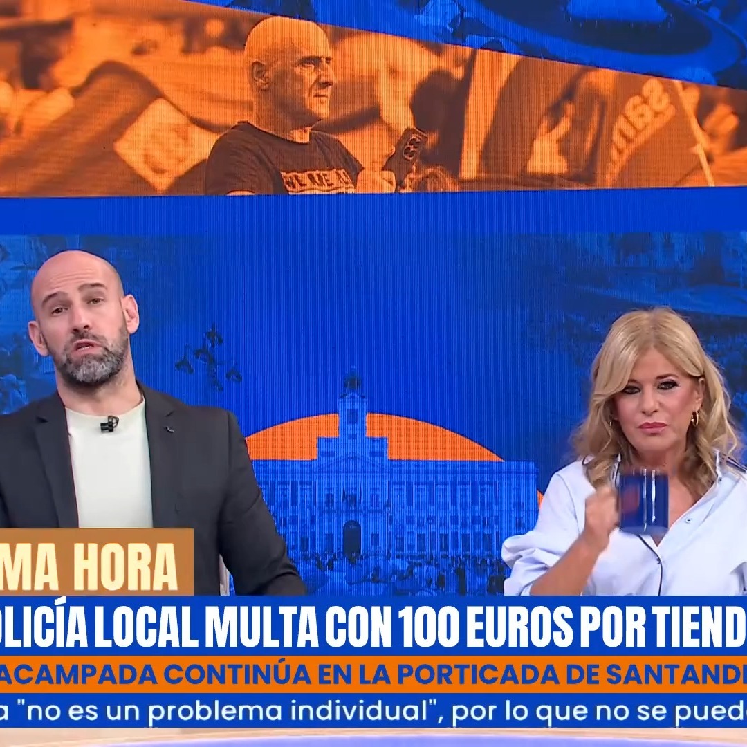 ⛺ La Policía Local multa con 100 euros por tienda en Santander, mientras la acampada continúa en la plaza Porticada