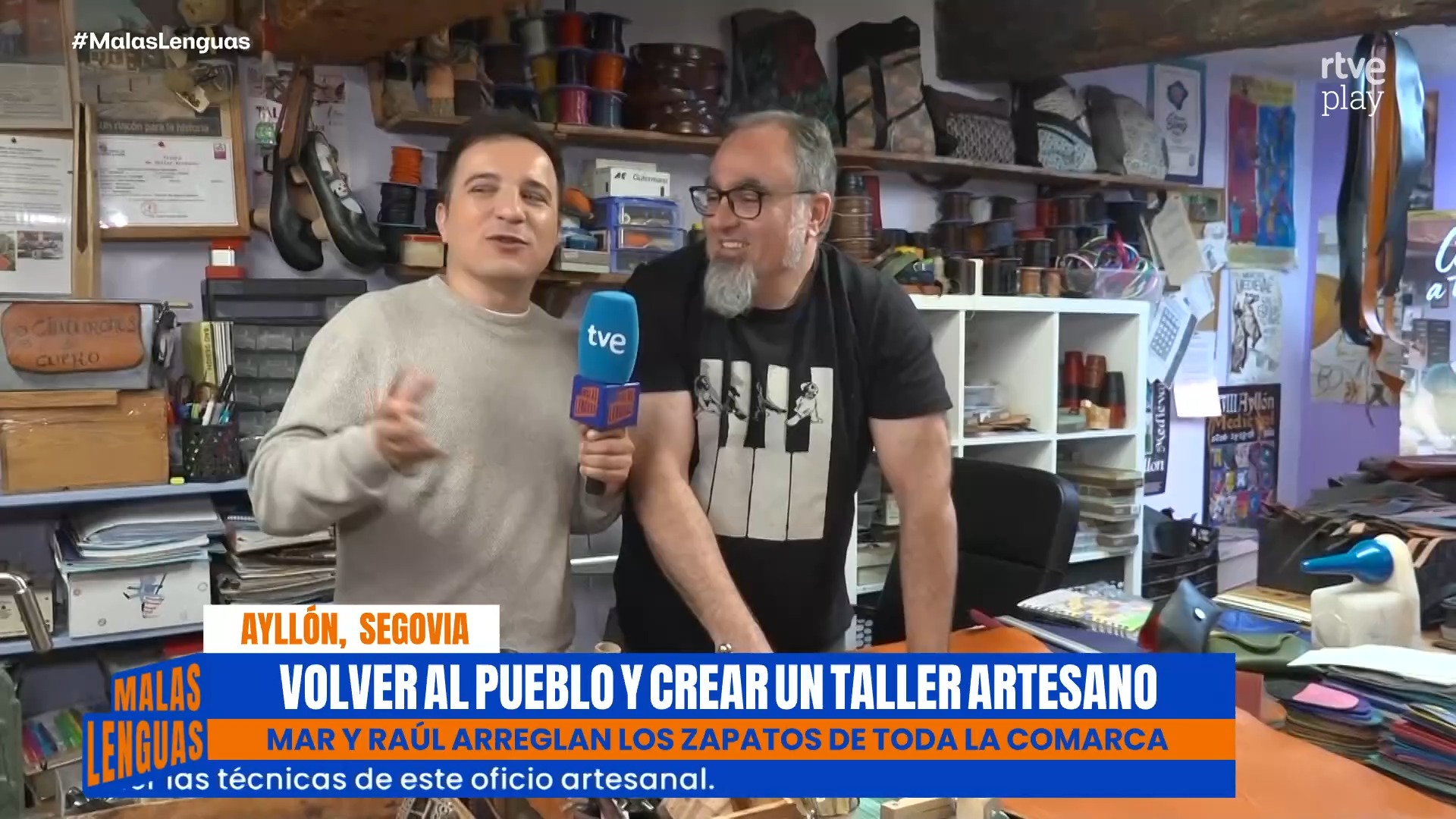 Mar y Raúl abren su taller de artesanía y reparación de calzado en Ayón