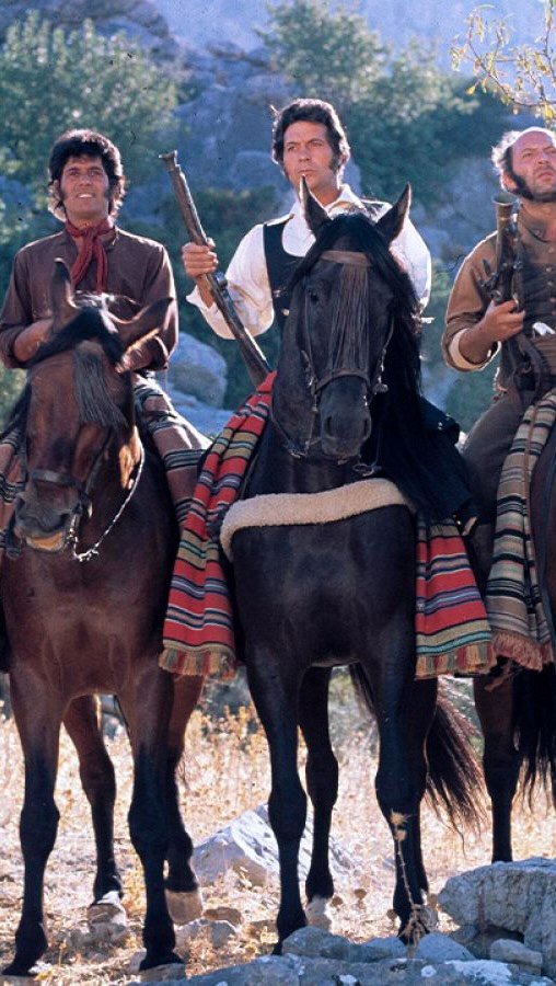 TVE celebra 70 años recordando a Curro Jiménez y Verano Azul