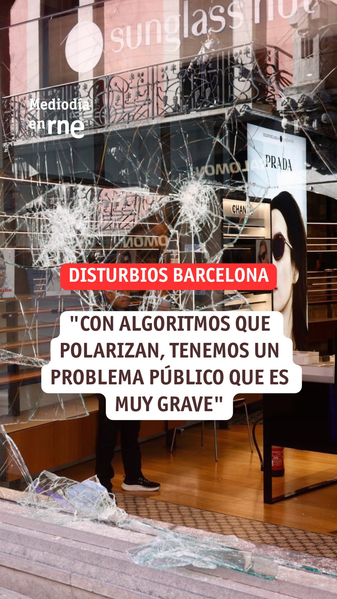 Carlos Reyes alerta: las redes sociales llevan la violencia a los menores