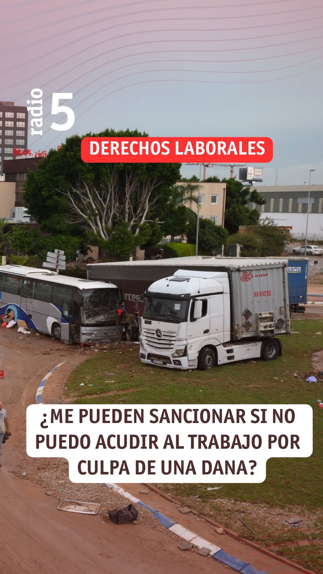 La ley ampara a los trabajadores con permiso retribuido por emergencias como la DANA