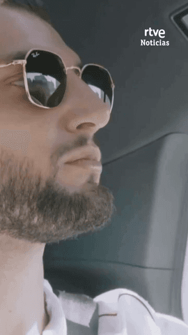  La Fiscal�a pide diez a�os y medio de prisi�n para el futbolista Rafa Mir por un delito de agresi�n sexual y por otro de lesiones.