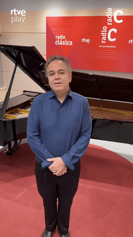  El pianista Arcadi Volodos (@arcadivolodos) se suma a la celebraci�n del 60� aniversario de Radio Cl�sica desde el #Estudio206.