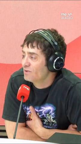  El grupo madrileño La La Love You publica este viernes ‘¿Por qué me miráis así?’, su nuevo álbum de estudio.