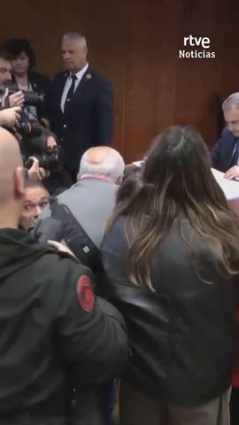  Expectaci�n a la espera de que se conozca el sumario completo del caso Zapatero.