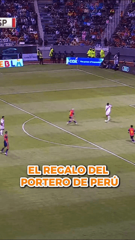 El error del portero de Perú  que acabó el tercer gol de España  .