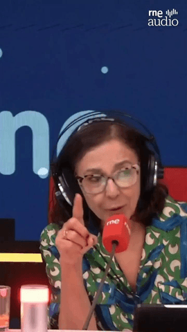 En @elultimotrenrne , este martes hablamos con Carlos Barea, autor del libro 'Roc�o Jurado: La voz que nos hizo libres'.