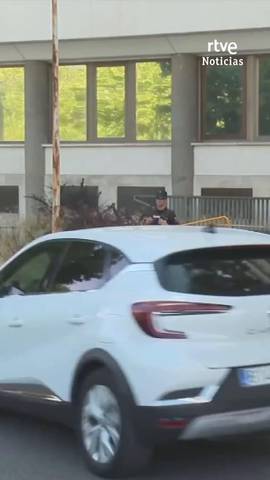 El juez Peinado abre una pieza separada en el caso Bego�a G�mez para investigar los contratos del empresario Barrab�s.