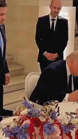 Trump y Pezeshkian firman a distancia el memorando de paz entre EE. UU. e Ir�n y el encuentro en Suiza queda en el aire.