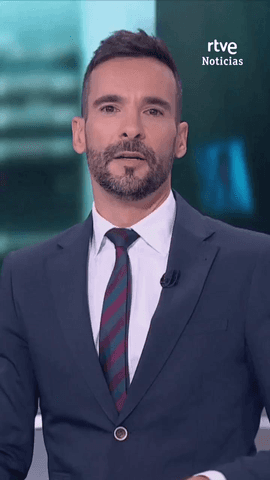  La jueza que investiga Miguel �ngel Rodr�guez, jefe de gabinete de Ayuso, por la supuesta revelaci�n de la identidad de dos periodistas de El Pa�s, ha citado a declarar en calidad de testigo al novio de la presidenta, Alberto Gonz�lez Amador, y adem�s ha rechazado la petici�n de Rodr�guez de archivar el caso.