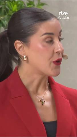  Las deportistas Carolina Mar�n y Teresa Perales tambi�n han participado en el acto 'Tejer redes' en el Movistar Arena.