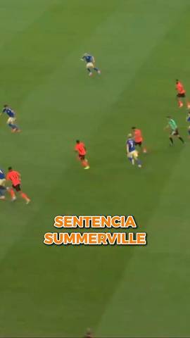  Sentencia Crysencio Summerville en el minuto 89
