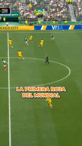  ¡La primera expulsión del Mundial!