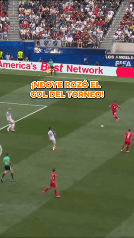  Dan Ndoye estuvo a punto de firmar el gol del torneo.