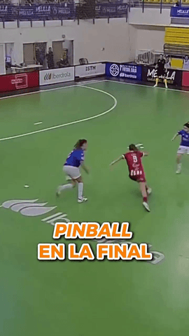 Hasta 3 ocasiones tuvieron las madrile�as del @futsi_atletico para evitar la derrota durante la pr�rroga 