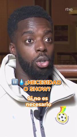  Iñaki Williams sobre las pausas de hidratación: “Si no son necesarias no se entiende mucho.”
