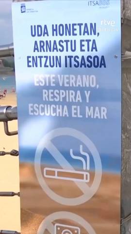 Fumar y poner m�sica con altavoces en las playas de San Sebasti�n tendr� una sanci�n de entre 100 y 750 euros