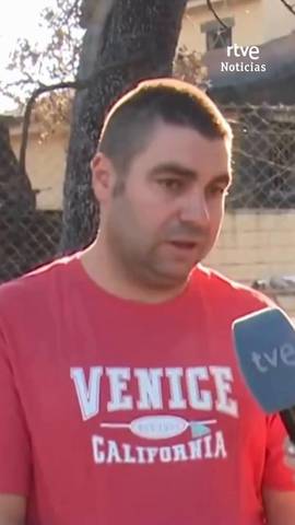  La casa de Andr�s Guerrero, vecino de Chapiner�a, ha sido calcinada por las llamas.