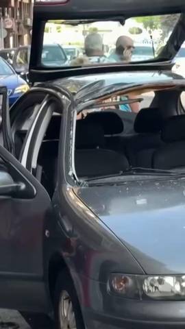  Una explosi�n en el interior de un veh�culo, estacionado en el centro de Lleida, deja 5 heridos, uno de ellos de gravedad.