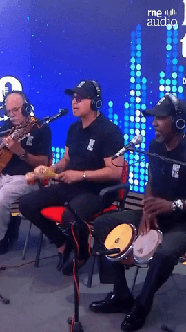Trasladarnos a otros lugares gracias a la música es posible.