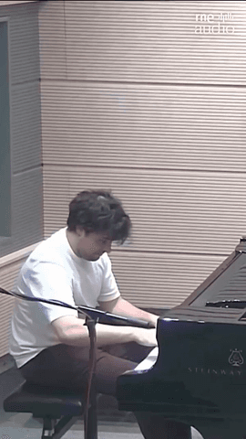 Este jueves, visita @lasmananasrne: Martín García García (@martingarciagarcia_piano).