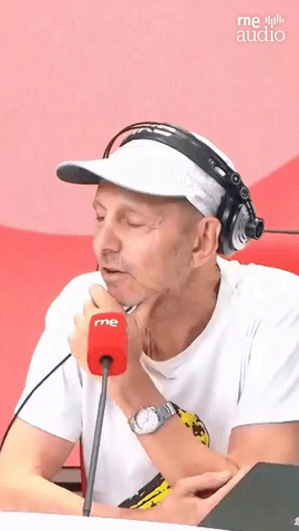Alejo pone la m�sica , Silvio la letra 