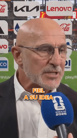  Luis de la Fuente, emocionado y fiel a su idea.
