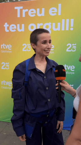 @zaharapop actua per primer cop al @pridebarcelona